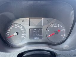 Mercedes-Benz Sprinter 319 6 posti long