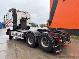Volvo FH 460 6x4 CNG / HYDRAULICS / RETARDER / TANDEM...