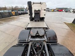 Volvo FH 460 6x4 CNG / HYDRAULICS / RETARDER / TANDEM...