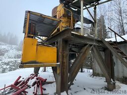 Lokomo G 258 spindle crusher