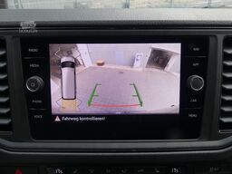 VW Crafter Kombi 35 2.0 TDI MR Autom. RAMPE/9-SITZE
