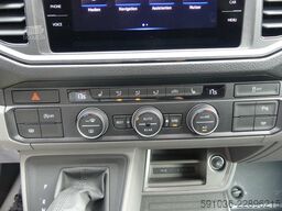 VW Crafter Kombi 35 2.0 TDI MR Autom. RAMPE/9-SITZE