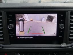 VW Crafter Kombi 35 2.0 TDI MR Autom. RAMPE/9-SITZE