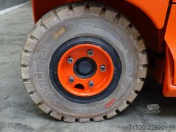 Linde E50HL-01 - TRIPLEX