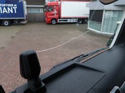 MAN TGS 26.360 Koel/Vries Carrier Supra 850 Diesel/...