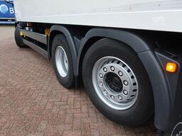 MAN TGS 26.360 Koel/Vries Carrier Supra 850 Diesel/...