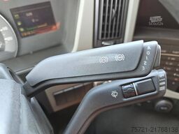 VOLVO FM 330 SLEEPERCAB NL-TRUCK