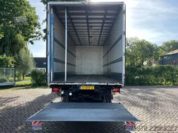 DAF CF 370 FA LUCHTVERING BEIDE ASSEN