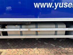 DAF CF 370 FA LUCHTVERING BEIDE ASSEN