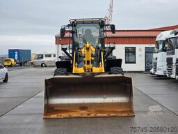 KOMATSU WA 200 * WENIG BELASTET * TOP * NEUE REIFEN