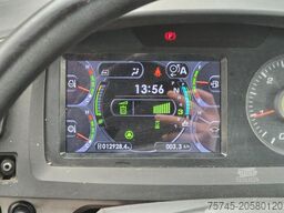 KOMATSU WA 200 * WENIG BELASTET * TOP * NEUE REIFEN