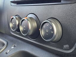 RENAULT MASTER 2.3 Schuifzeil Laadklep!