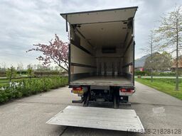 Scania R 420 NL TRUCK / EURO 4 / 6X2 / RETARDER / THER...
