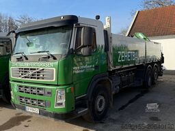 Volvo FM400 LKW mit Kran