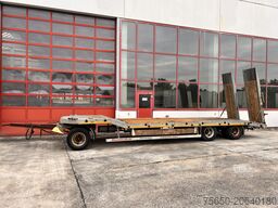 Möslein TF3 Schwebheim  3 Achs Tiefladeranhänger