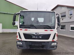 MAN TGL 8.220