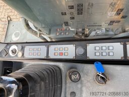 Liebherr A918 Compact