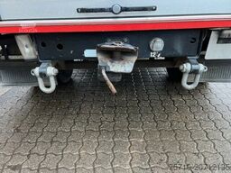 Mercedes-Benz LP 813 4x2 TLF8/18