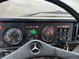 Mercedes-Benz LP 813 4x2 TLF8/18