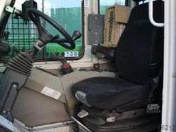 SENNEBOGEN 305 - Kabine hochfahrbar - Nr.: 449