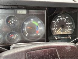 Volvo FL 10 - 320 (POMPE MANUELLE / MANUAL PUMP / LAM...