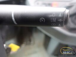 MERCEDES-BENZ Intouro 49 Sitze Liftbus EURO 6