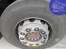 Mercedes-Benz Actros 1833