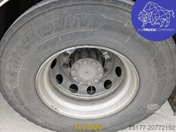 Mercedes-Benz Actros 1833