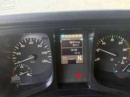 MERCEDES-BENZ 1832 Actros Kipper mit Hiab Kran XS111 org.98 Tk