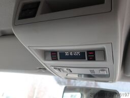 VOLKSWAGEN T5 Transporter Kasten/Klima/AHK/PDC/FN: 258