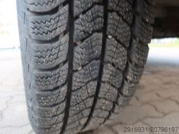 VOLKSWAGEN T5 Transporter Kasten/Klima/AHK/PDC/FN: 258