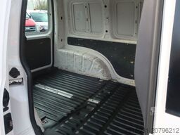 VOLKSWAGEN Caddy 1. Hand / AHK / Klima / FN: 187