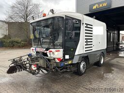 Furgone Ravo 580 EURO 6 Kehrmaschine