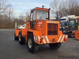 Schaeff Z 908 Btr.-Std. abgelesen !!