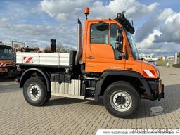 Mercedes-Benz Unimog U 423 4X4 3000