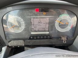 Mercedes-Benz Conecto