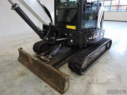 Bobcat E50 3 Buckets