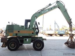 CASE 688B