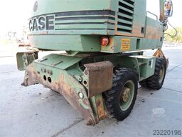 CASE 688B