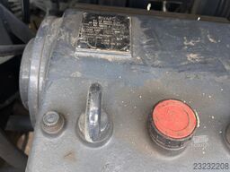 Renault Premium 370