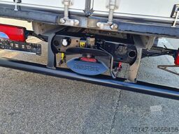 MAN TGL 8.220 4x2 BL 3-Sitzer Klima Möbelkoffer