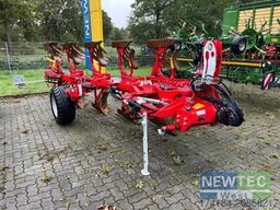 Pöttinger SERVO 45 M PLUS NOVA 5-SCHARIG(4+1)