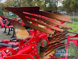 Pöttinger SERVO 45 M PLUS NOVA 5-SCHARIG(4+1)