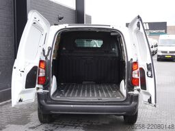 Peugeot Partner 1.2 Benzine! EURO 6 - Airco - Navi - Cr...
