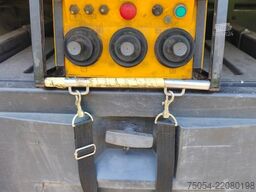MAN LKW Kipper mit Kran und Holzgreifer 7731