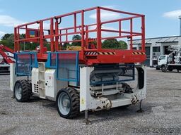 Genie GS3390 - 12,06 m - 4x4 - diesel