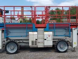 Genie GS3390 - 12,06 m - 4x4 - diesel