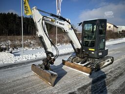 Bobcat E35