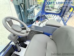 Combilift C4000 GAS TRIPLEX 5550 POSITIONER CABIN
