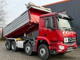 MERCEDES-BENZ Arocs 3243 8x4 Kipper Schwarzmuller Bordmatik